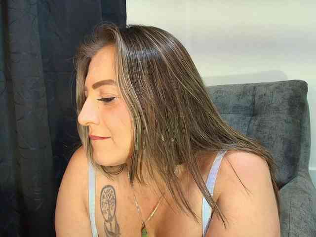 Isabellaagarcia webcam