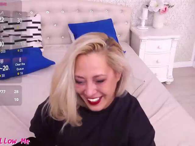 SusanSwann live cam preview
