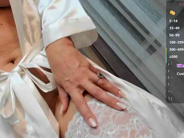 Miss_Giulia webcam