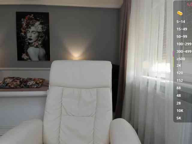 Miss_Giulia webcam