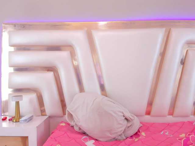 GeminisClark's BongaCams show and profile