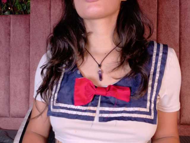 CoralineSanchez live cam on BongaCams