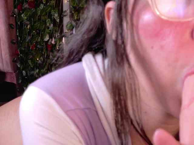 CoralineSanchez webcam
