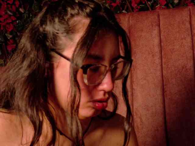 CoralineSanchez webcam