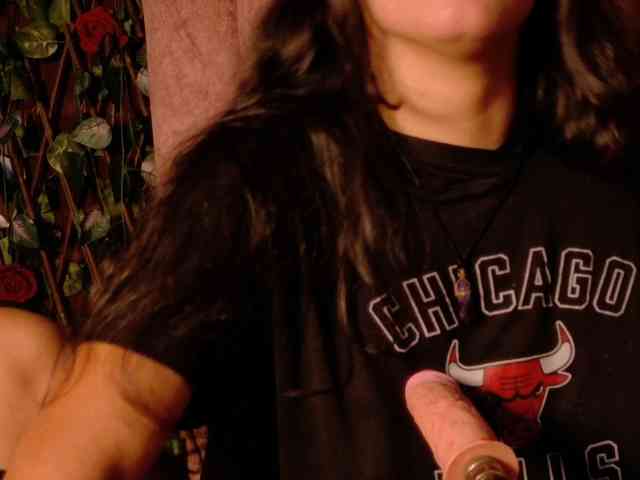 CoralineSanchez webcam