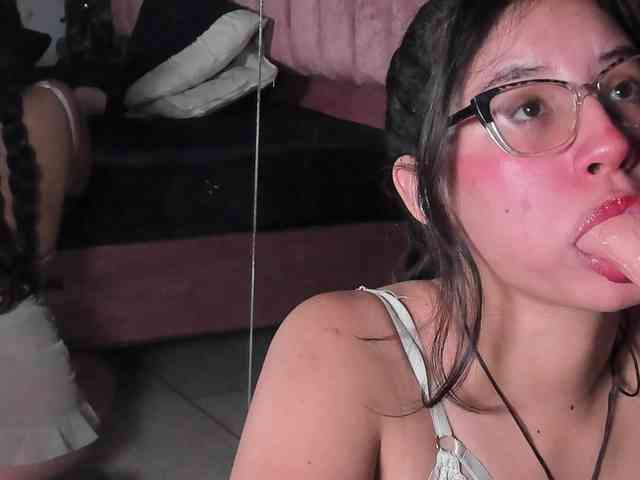 CoralineSanchez webcam