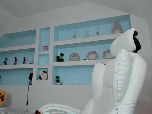 JuicyJulie live cam on BongaCams