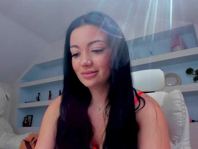 JuicyJulie live cam on BongaCams