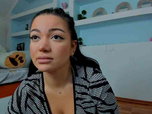 JuicyJulie webcam
