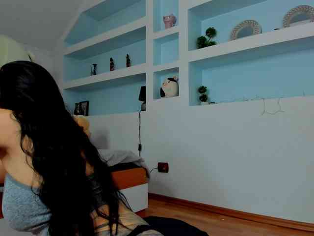 JuicyJulie webcam