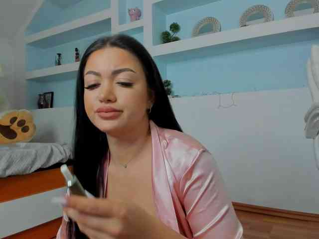 JuicyJulie