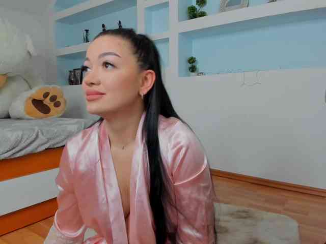 JuicyJulie