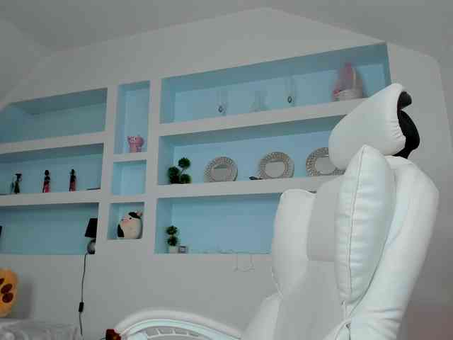 JuicyJulie webcam