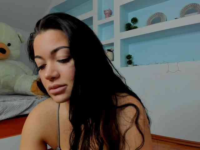 JuicyJulie webcam