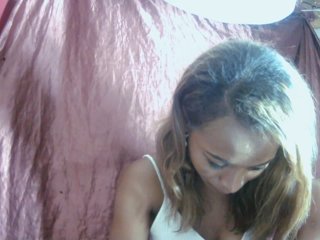 Tiscah's Live Webcam