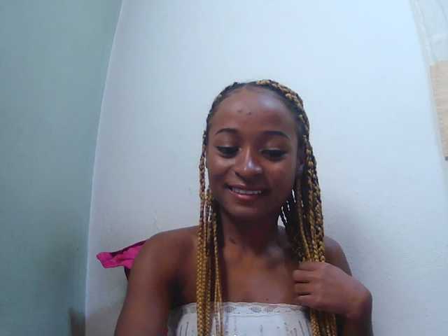 Chou1 live webcam show
