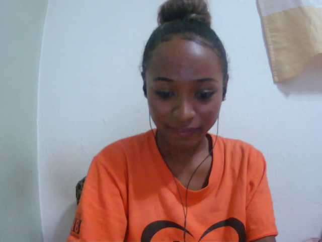 Chou1 live webcam show