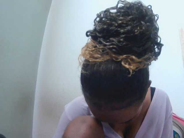 Chou1 live cam on BongaCams