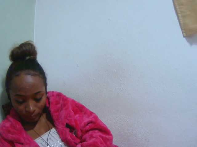 Chou1 live webcam show