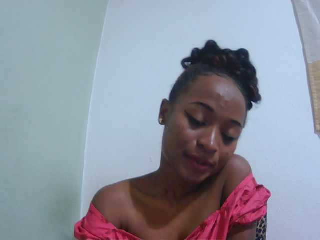 Chou1 live webcam show