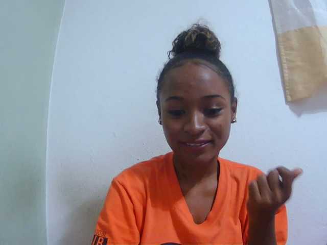 Chou1 live webcam show