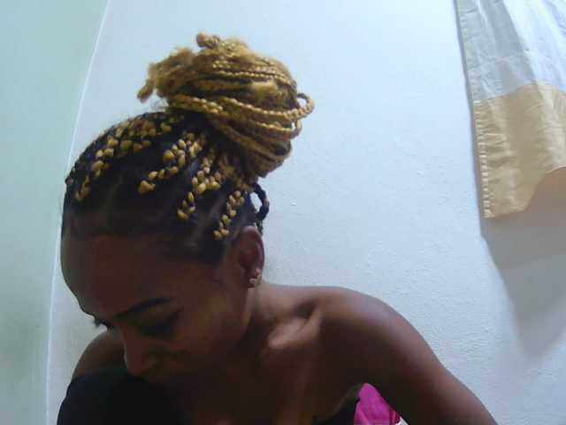 Chou1 live webcam show