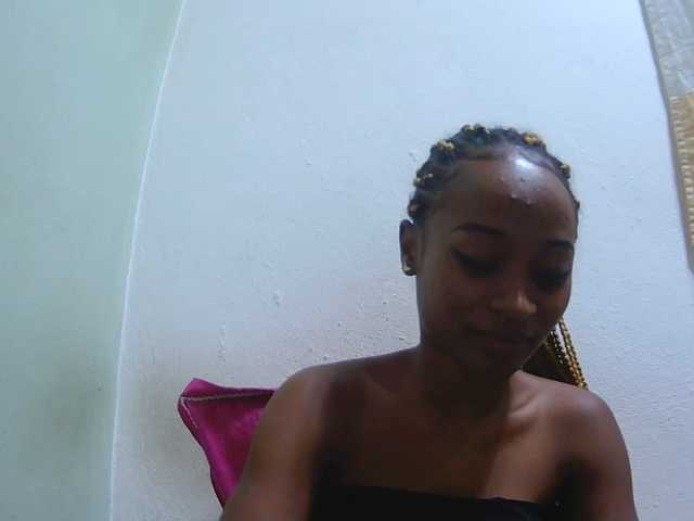Chou1 live webcam show