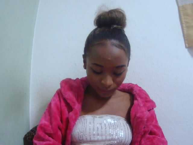 Chou1 live webcam show