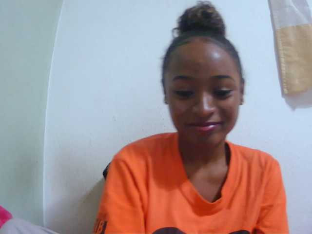 Chou1 live webcam show