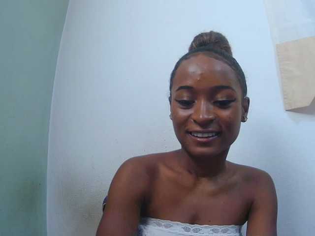 Chou1 live webcam show
