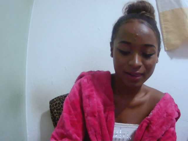 Chou1 live webcam show