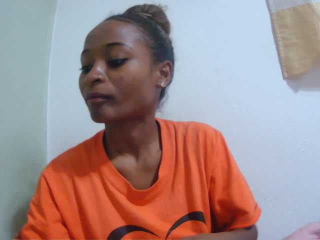 Chou1 live webcam show