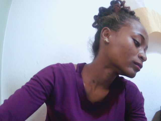 Chou1 live webcam show