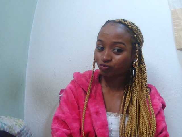 Chou1 live webcam show