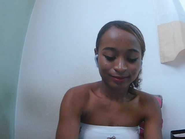 Tiscah live cam preview