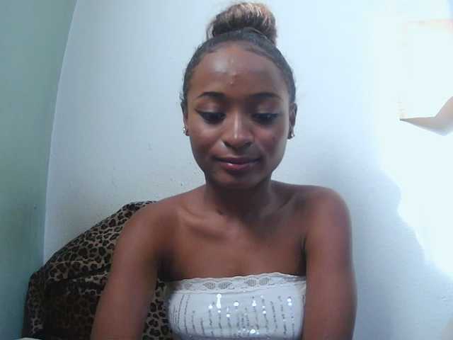 Chou1 live webcam show