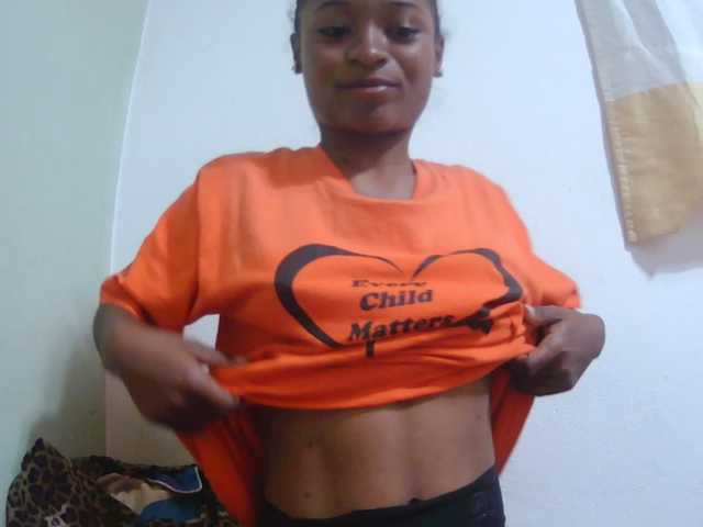 Chou1 live webcam show