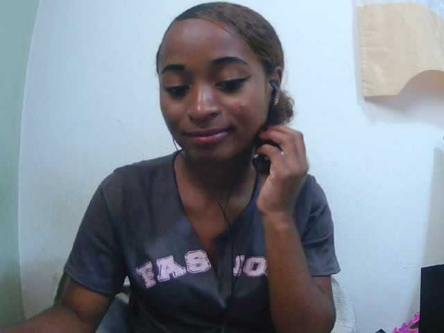 Chou1 live cam on BongaCams