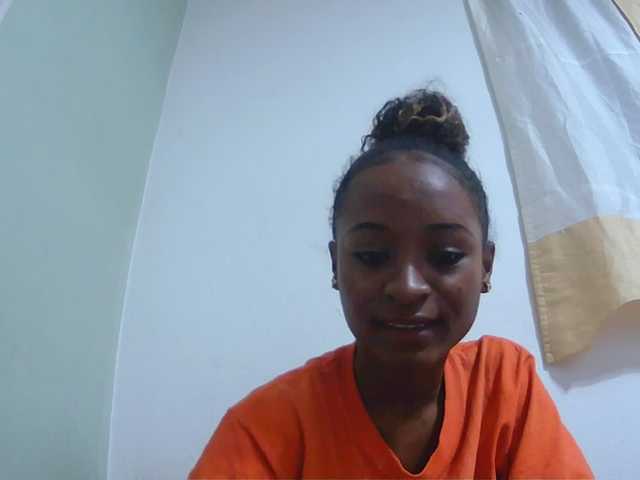 Chou1 live webcam show