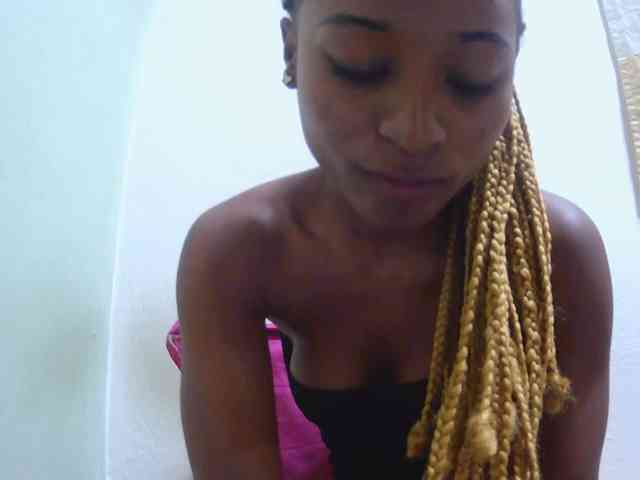 Chou1 Live Webcam on BongaCams