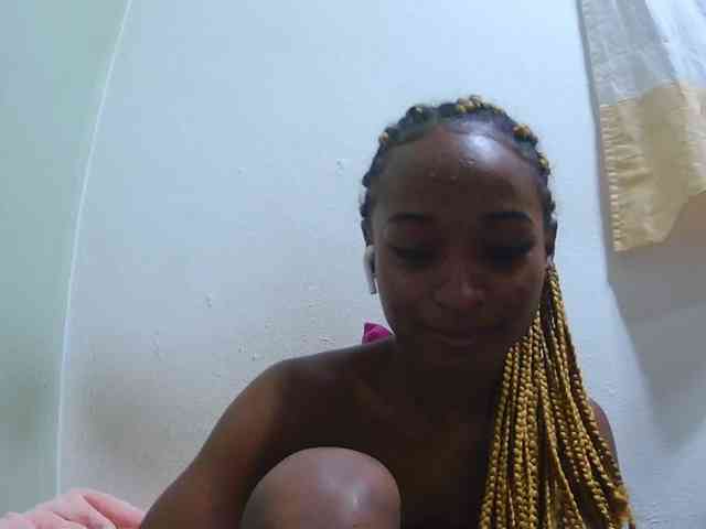 Chou1 Live Webcam on BongaCams