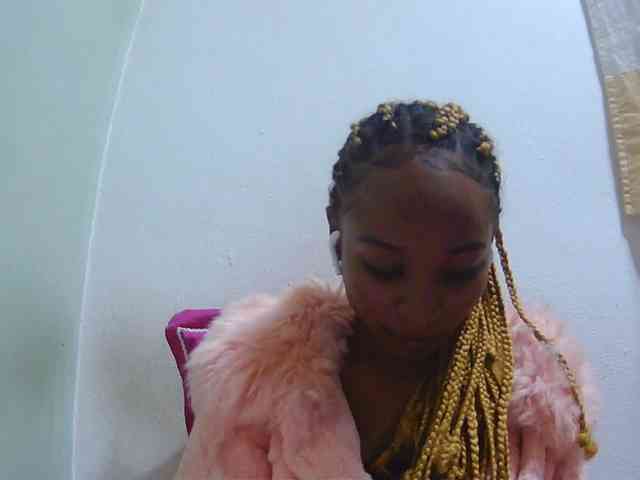 Chou1 Live Webcam on BongaCams