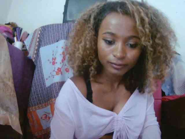 Model: Tiscah
