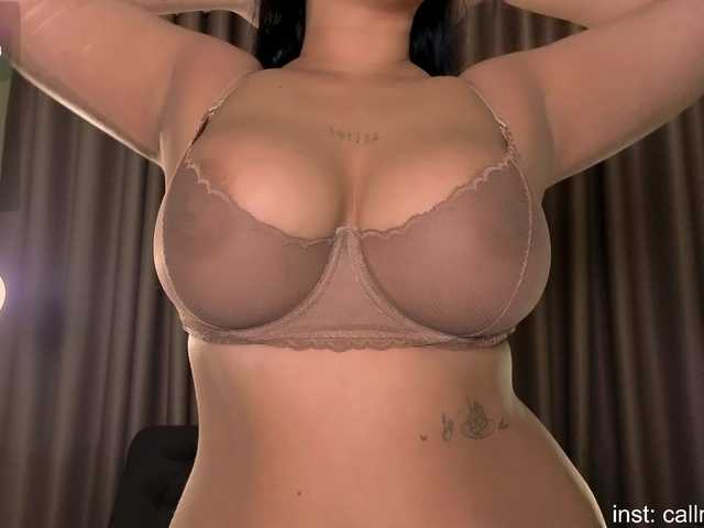 honeybrownie live cam on BongaCams