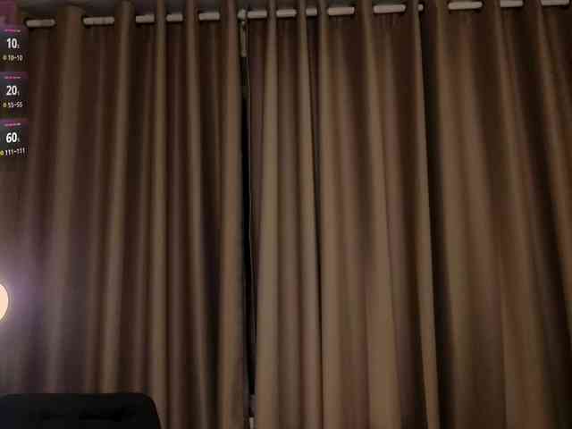 Adellene webcam