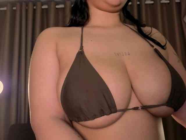 Adellene webcam