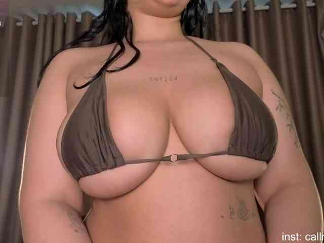 Adellene webcam