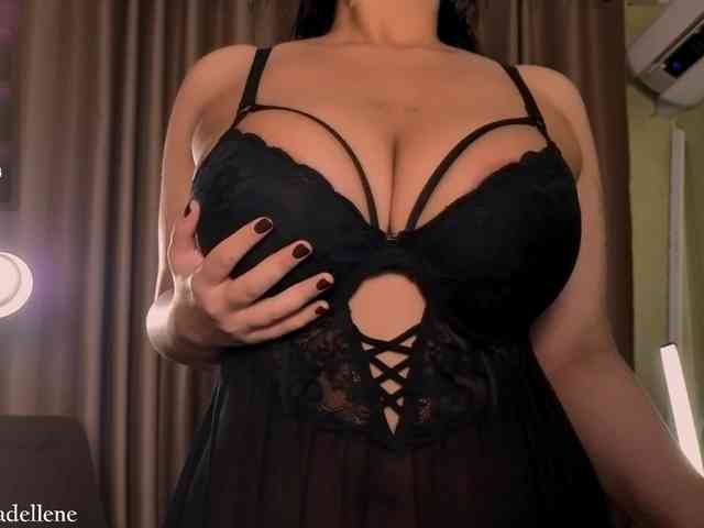 Adellene webcam