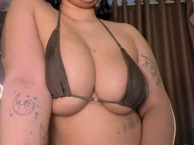 Модель: adellene