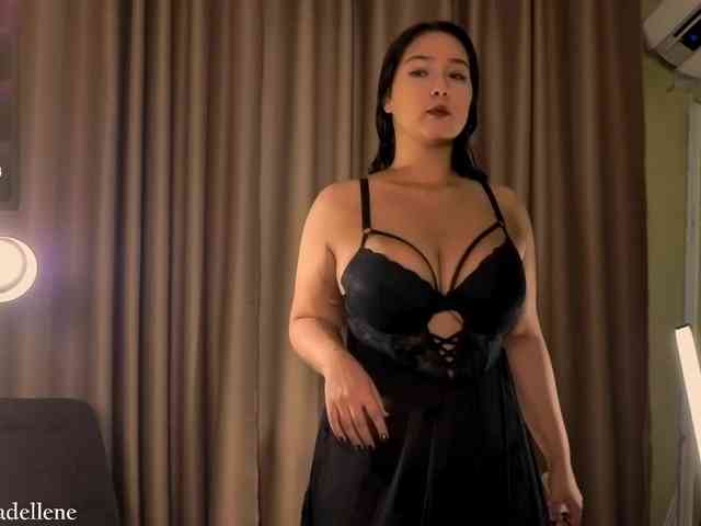 Adellene webcam